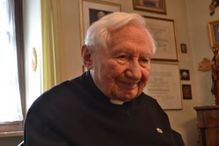 Georg Ratzinger at his home in Regensburg -Photo by Michael Hesemann