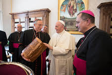 Honduran Bishops with Pope © L'Osservatore Romano