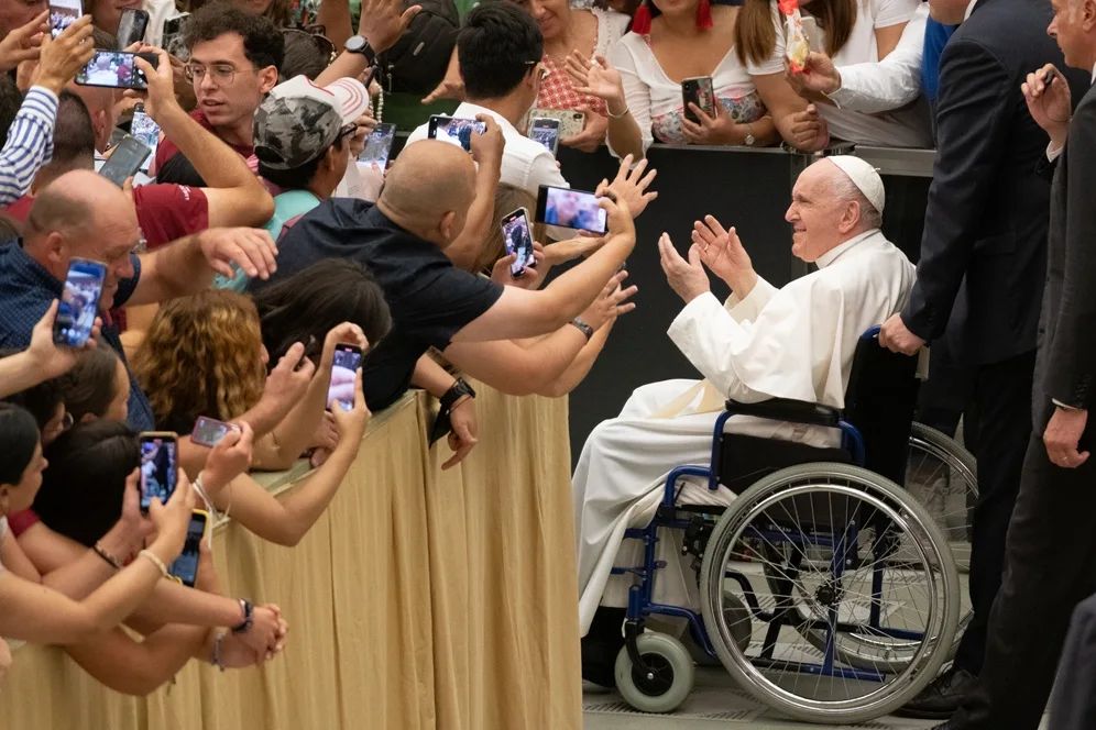 Pope Takes Up Again the General Audiences and Talks About His Trip to Canada