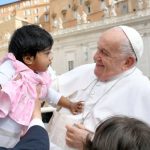 The virtue of humility explained by the Pope with the Virgin Mary
