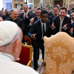 Pope Francis received in audience 107 figures from the world of humor and comedy