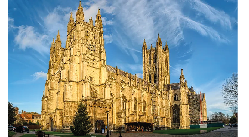 Cantenbury Catedral, headquarters of the anglican church