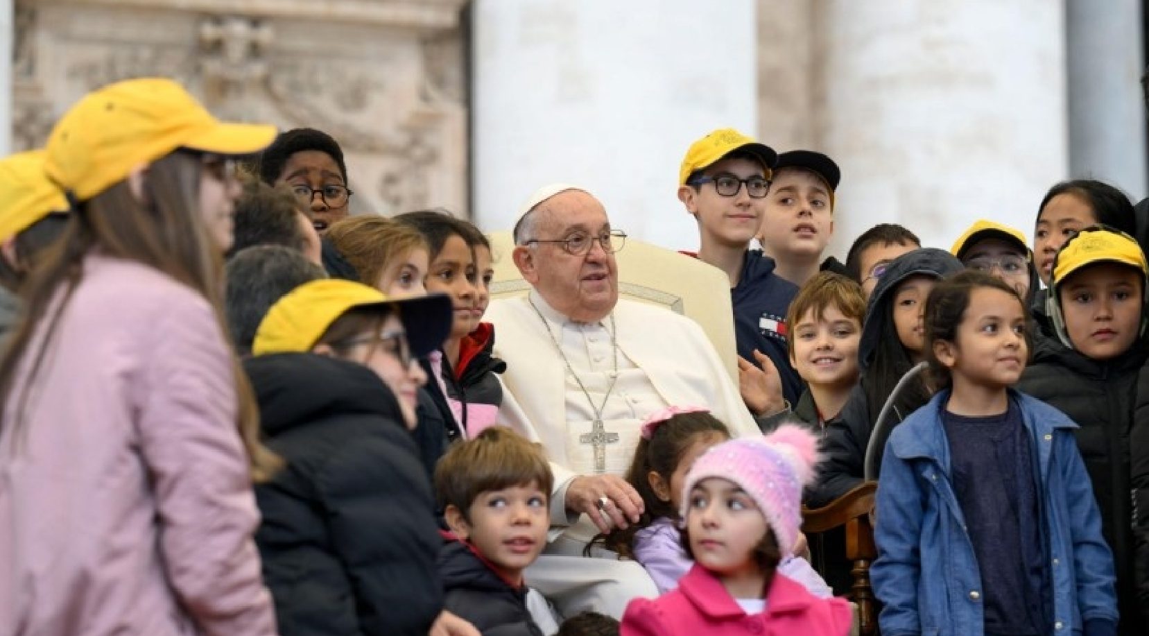 Pope Francis made a significant announcement during his weekly audience in St. Peter’s Square: the Vatican will host the “World Meeting on Children’s Rights”, titled “Love Them and Protect Them,”