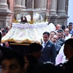 Relics of St. Francis Xavier on display: crowds throng to see them