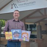 Oregon social worker appeals order forcing him to remove children’s books from desk Oregon social worker appeals order forcing him to remove children’s books from desk