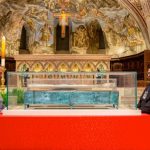 How Many People Viewed the Relics of St. Francis of Assisi During the Month-Long Exposition of His Mortal Remains?