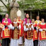 Lefebvrians pave the way for schismatic ordinations with a book sent to every member of the Italian episcopate