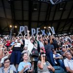 PHOTO GALLERY: León XIV baseball team pays tribute to the Pope: a packed stadium, a nun pitching the ball, the biggest campaign in the team’s history